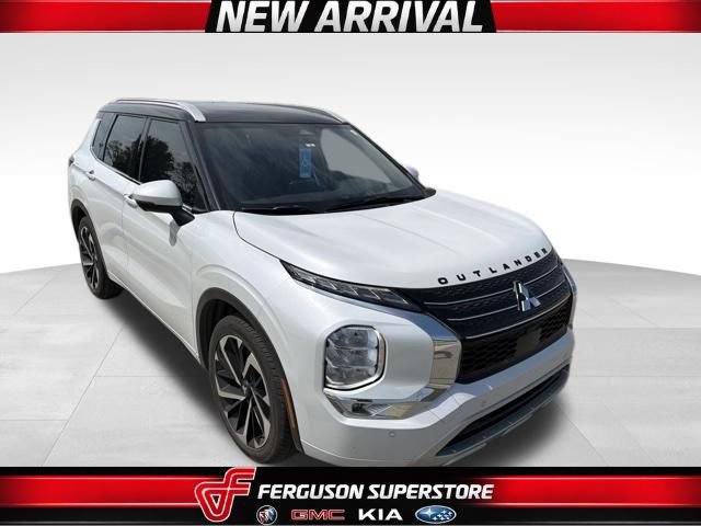 Used 2024 Mitsubishi Outlander SEL FWD image 1