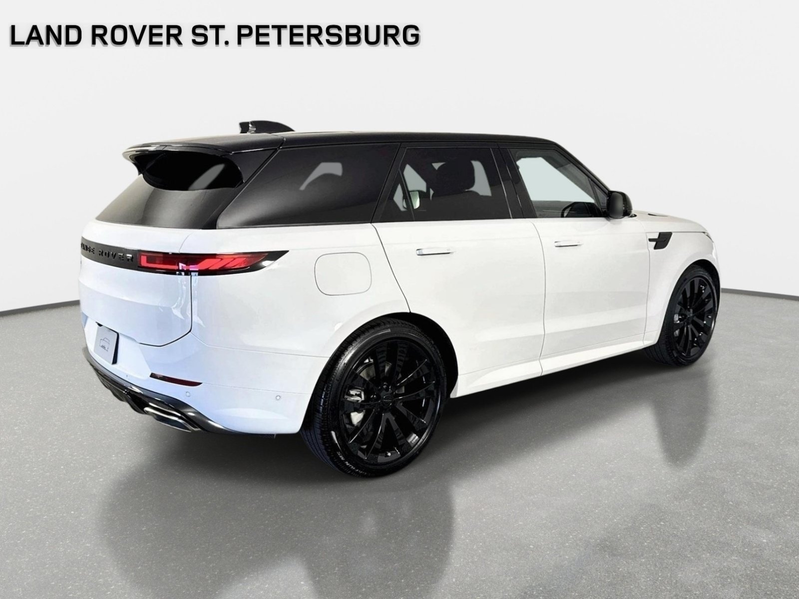 New 2026 Land Rover Range Rover Sport Dynamic SE AWD/4WD image 5