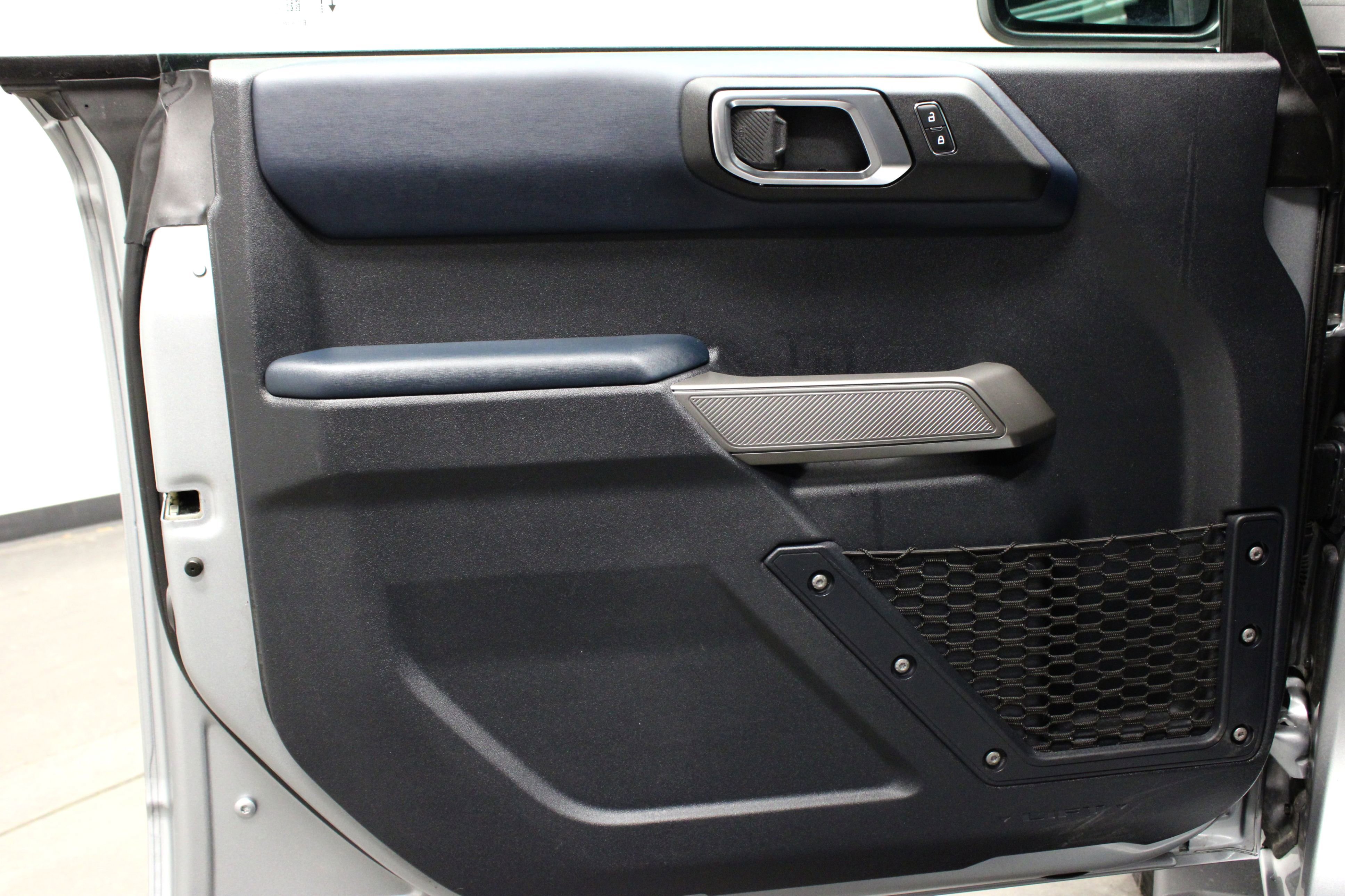 Used 2022 Ford Bronco Outer Banks image 17