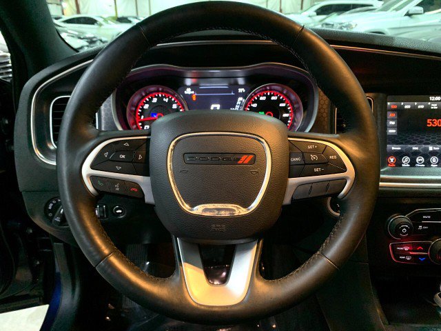 Used 2017 Dodge Charger SXT w/ Plus Group image 19