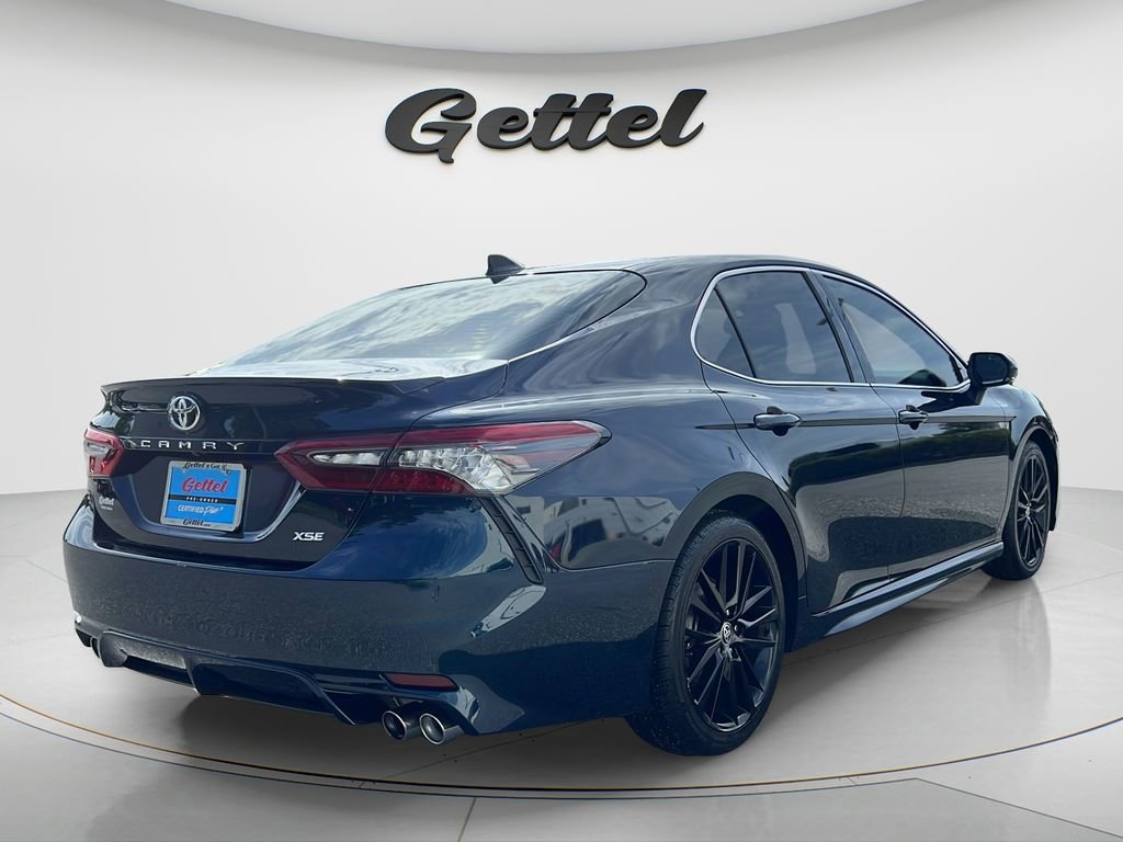 Used 2021 Toyota Camry XSE FWD image 5