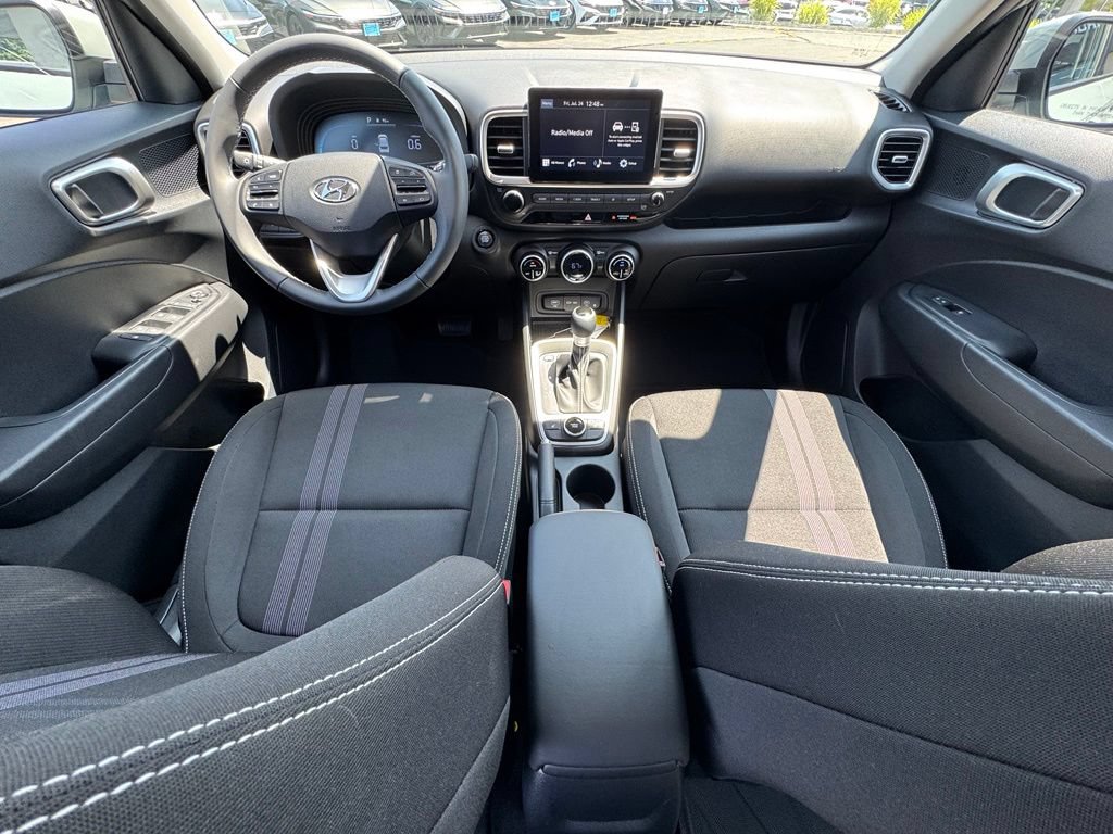 Certified 2026 Hyundai Venue SEL FWD image 13