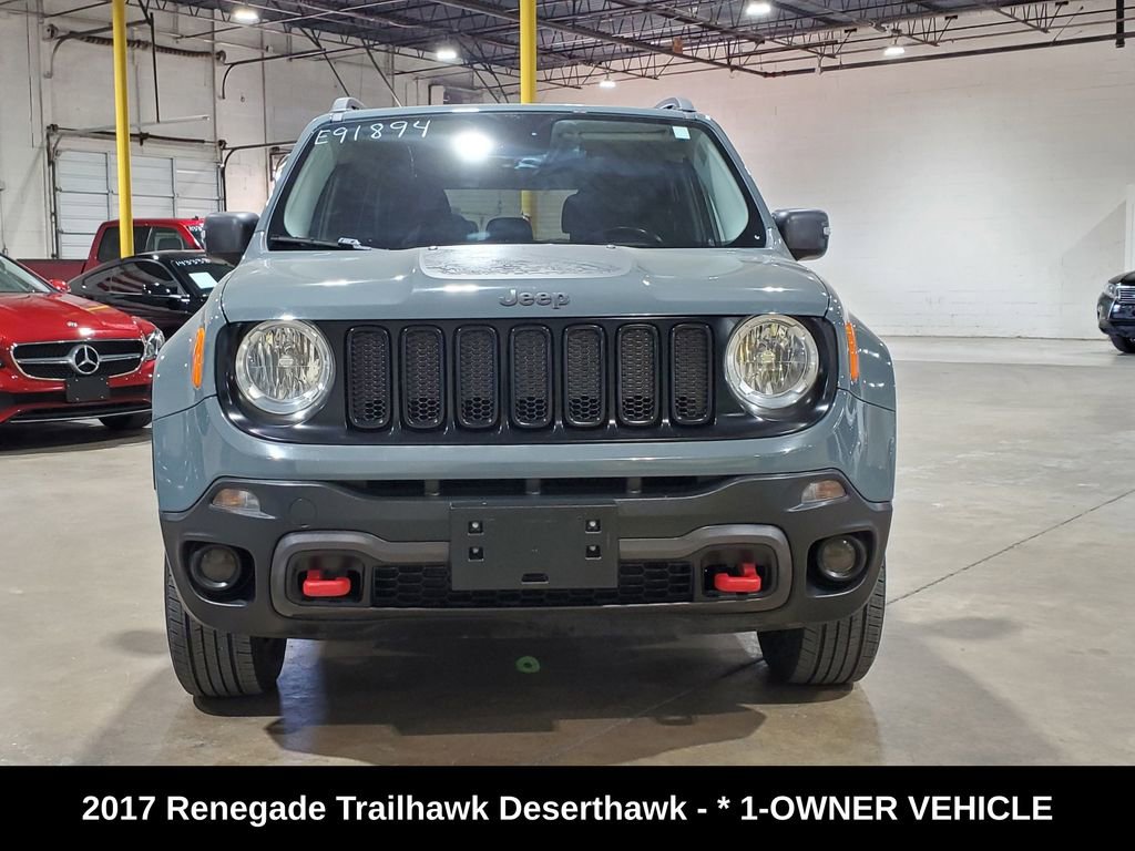 Used 2017 Jeep Renegade Trailhawk image 2