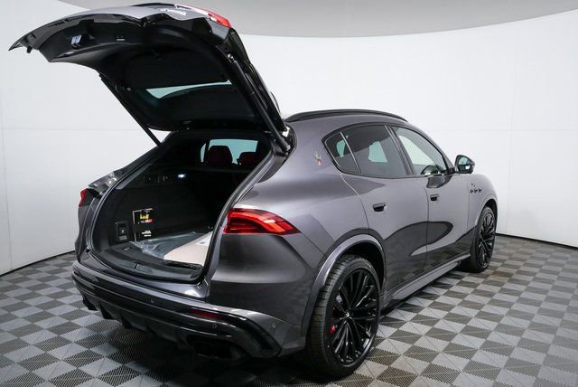 New 2026 Maserati Grecale Folgore AWD/4WD image 30