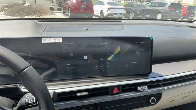 Used 2025 Kia Sorento SX image 29