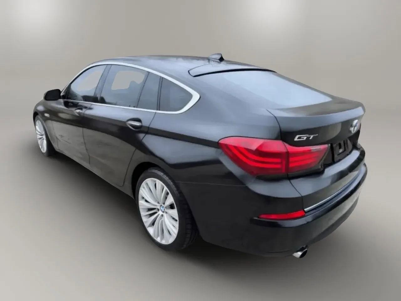 Used 2016 BMW 535i Gran Turismo RWD image 7