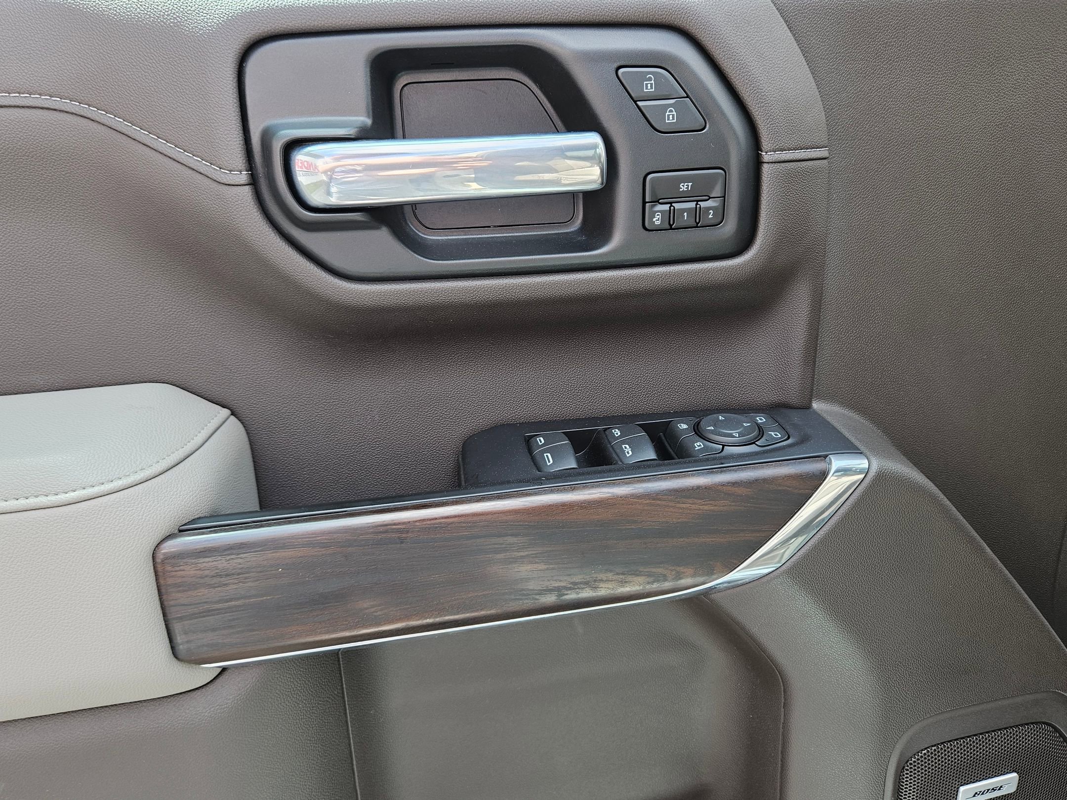 Used 2020 GMC Sierra 1500 SLT w/ SLT Premium Plus Package image 18