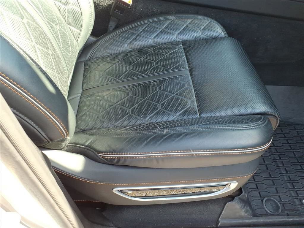 Used 2024 Jeep Grand Wagoneer L Series III image 15