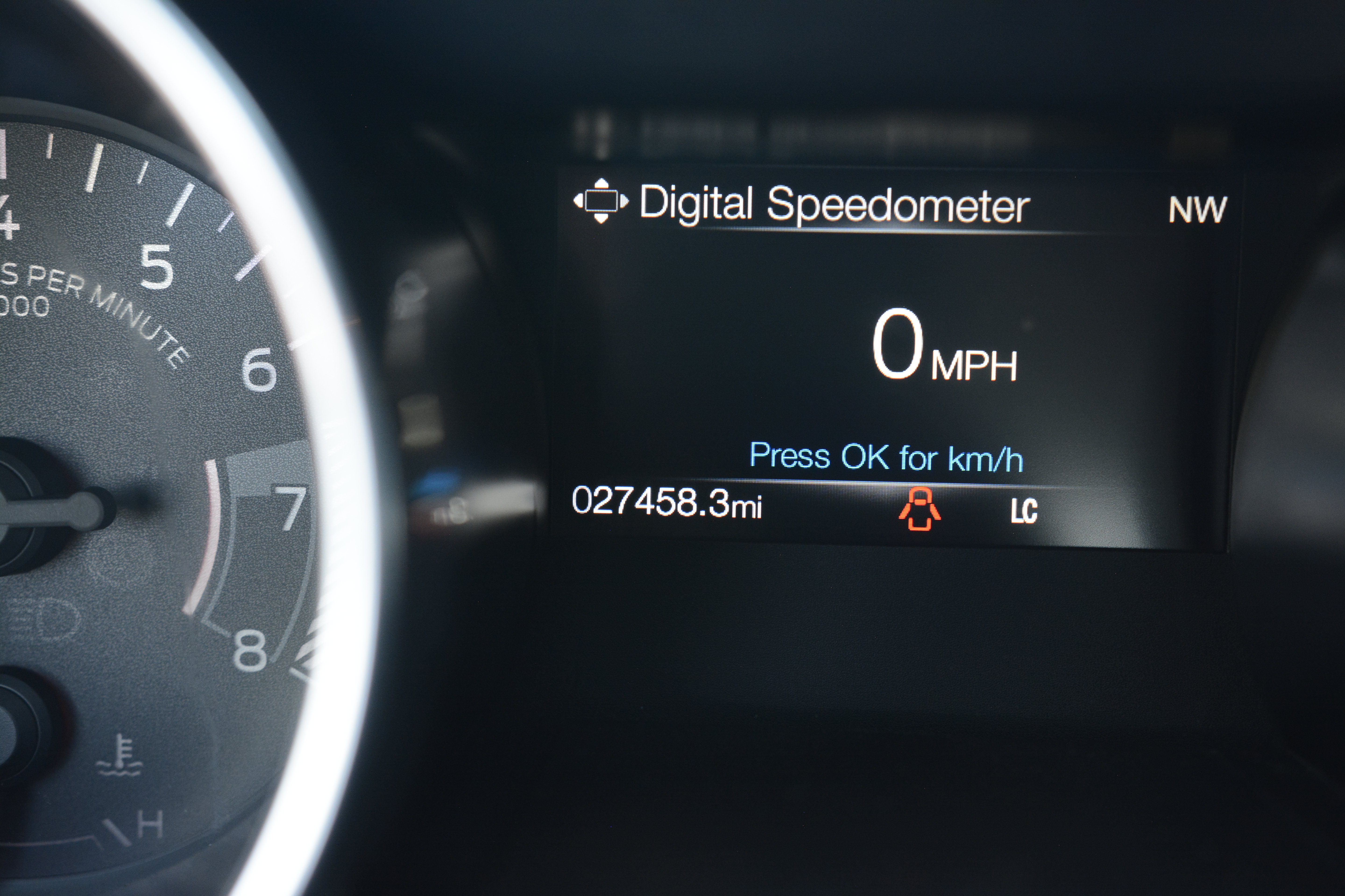Used 2019 Ford Mustang Premium w/ Ford Safe & Smart Package RWD image 19