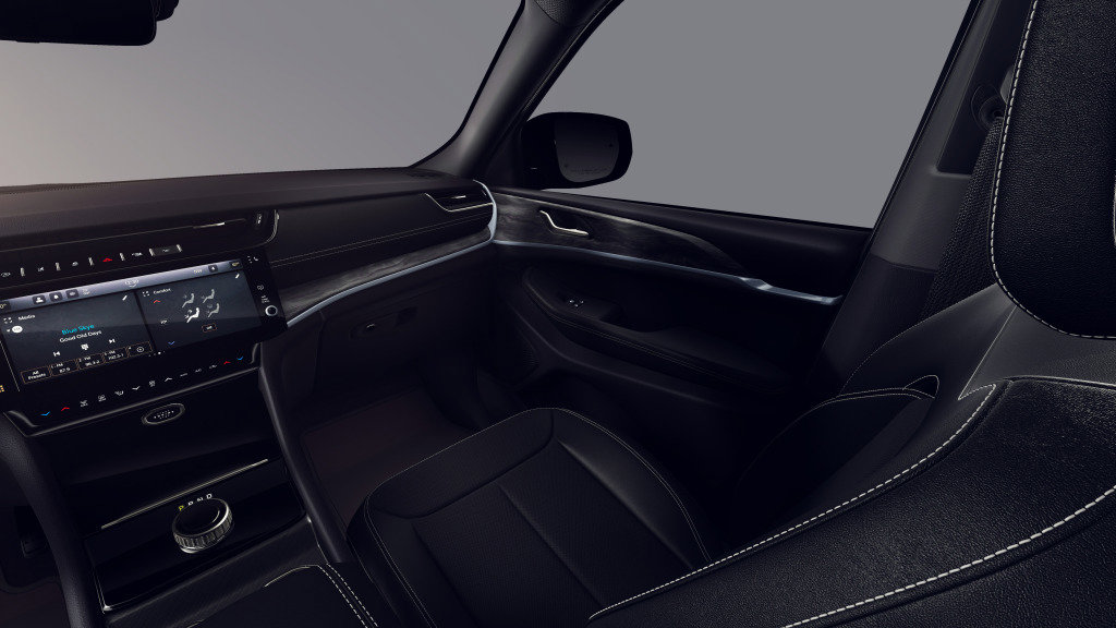 New 2026 Jeep Grand Cherokee L Laredo image 7