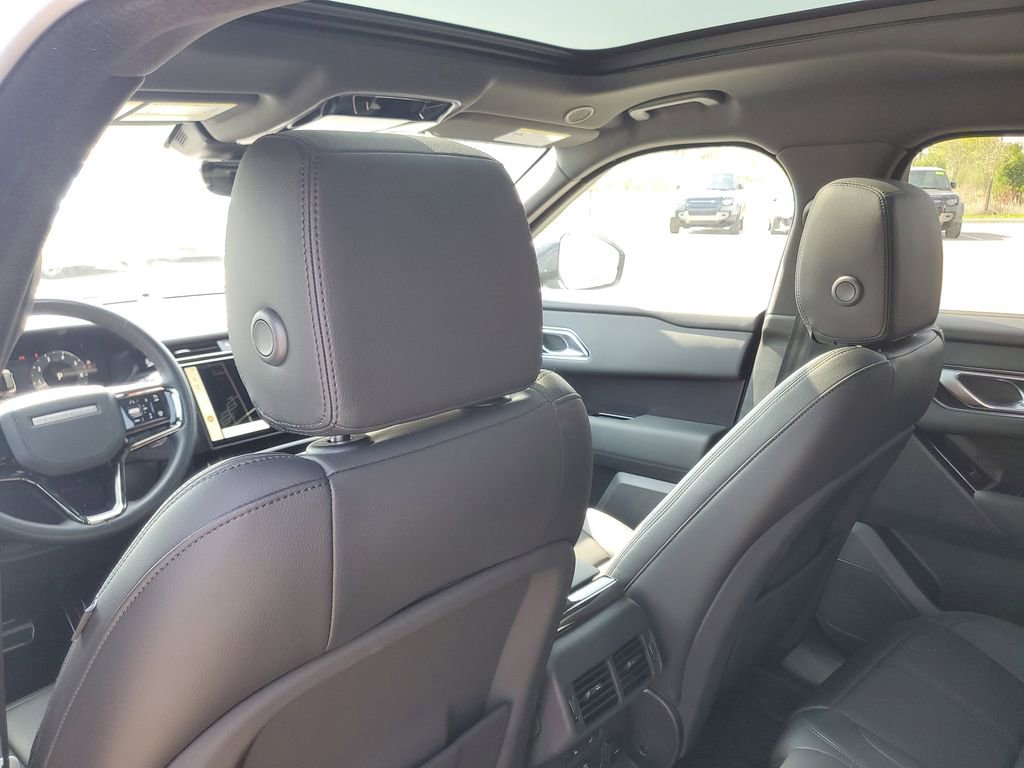 Used 2026 Land Rover Range Rover Velar Dynamic SE AWD/4WD image 26