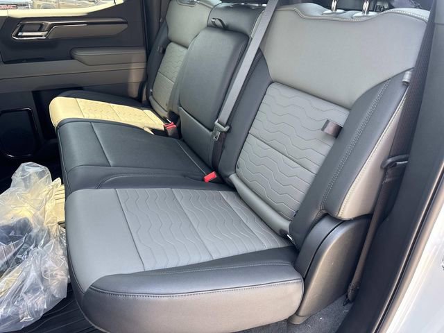 New 2025 Chevrolet Silverado 1500 ZR2 w/ Technology Package image 16