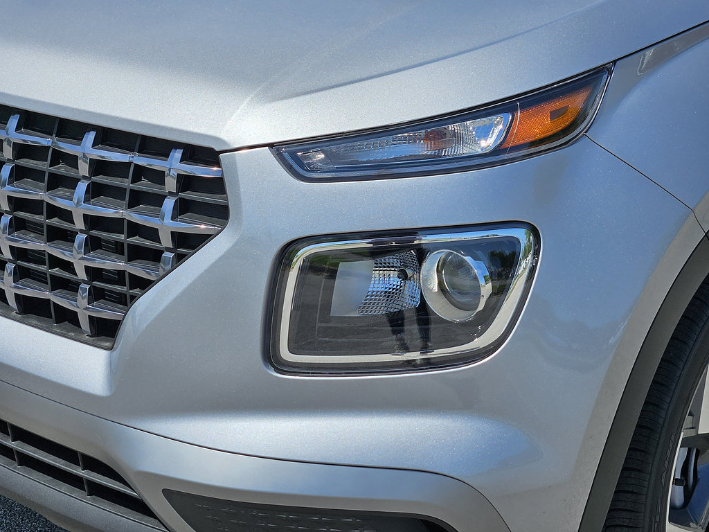 New 2026 Hyundai Venue SEL FWD image 9