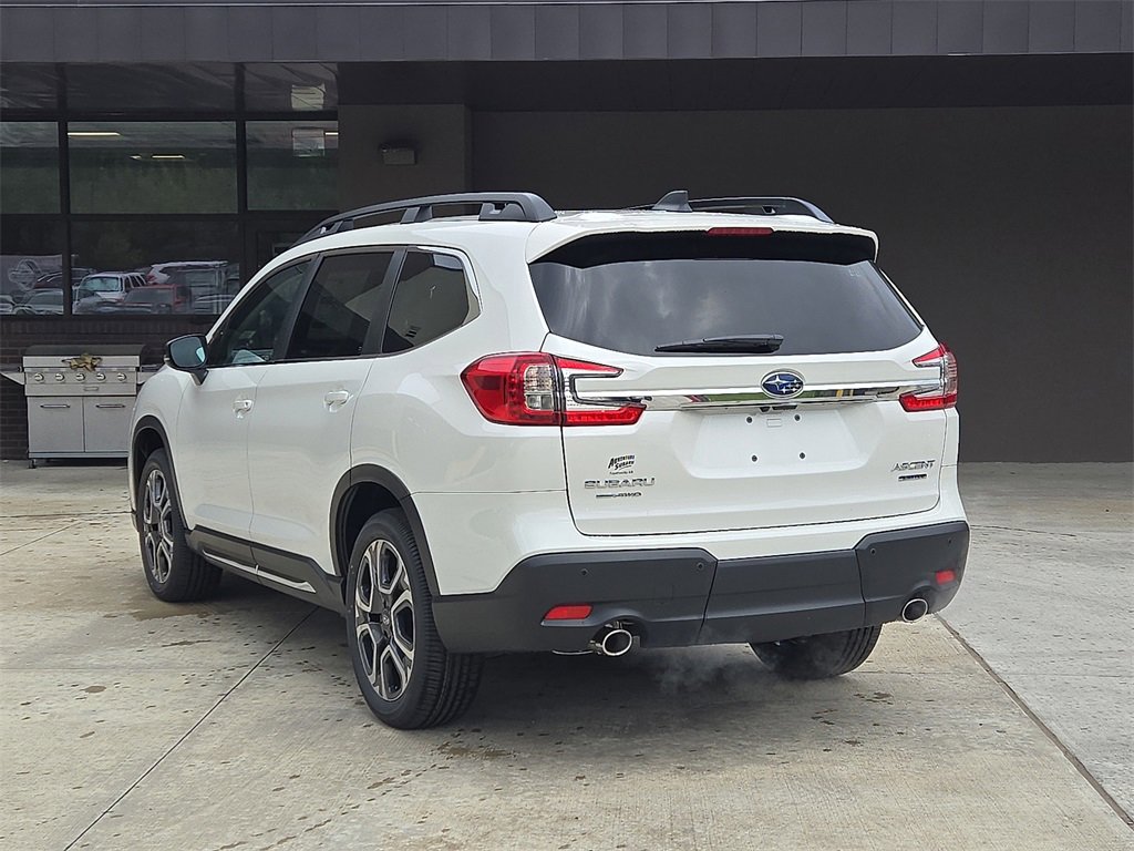 New 2025 Subaru Ascent Limited image 5