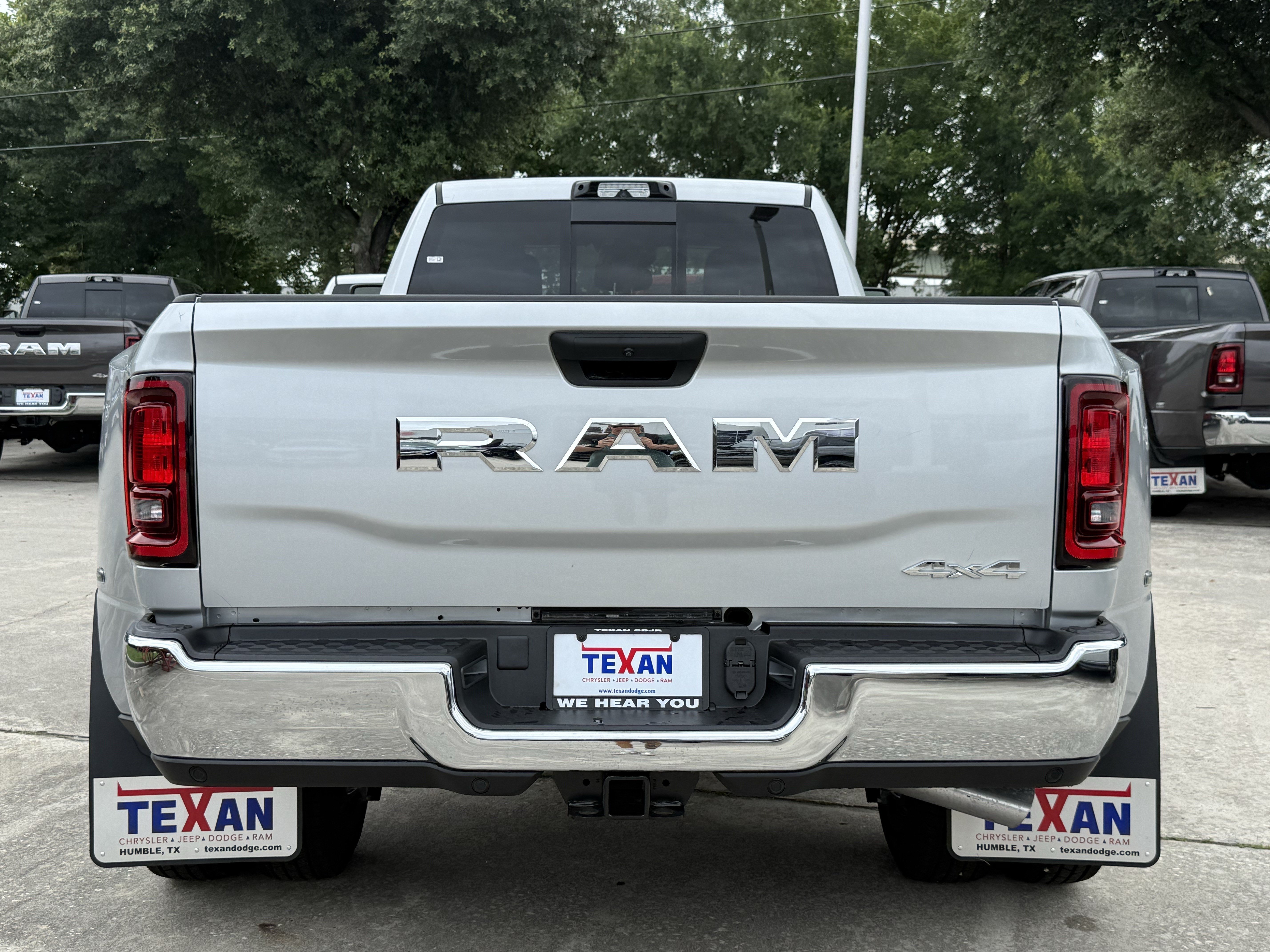 New 2026 RAM 3500 Tradesman AWD/4WD image 6