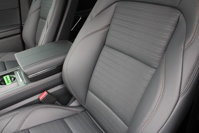 New 2026 Lincoln Nautilus Reserve AWD/4WD image 35