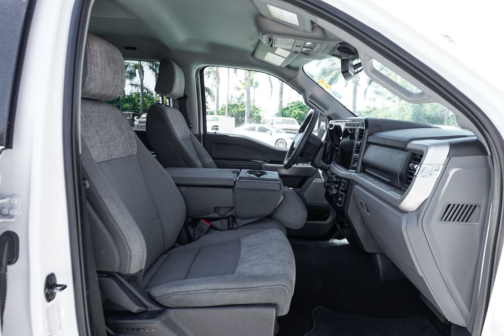 Used 2023 Ford F250 XLT w/ XLT Premium Package AWD/4WD image 41