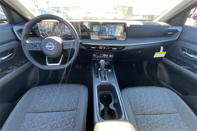 New 2026 Nissan Kicks SV image 5