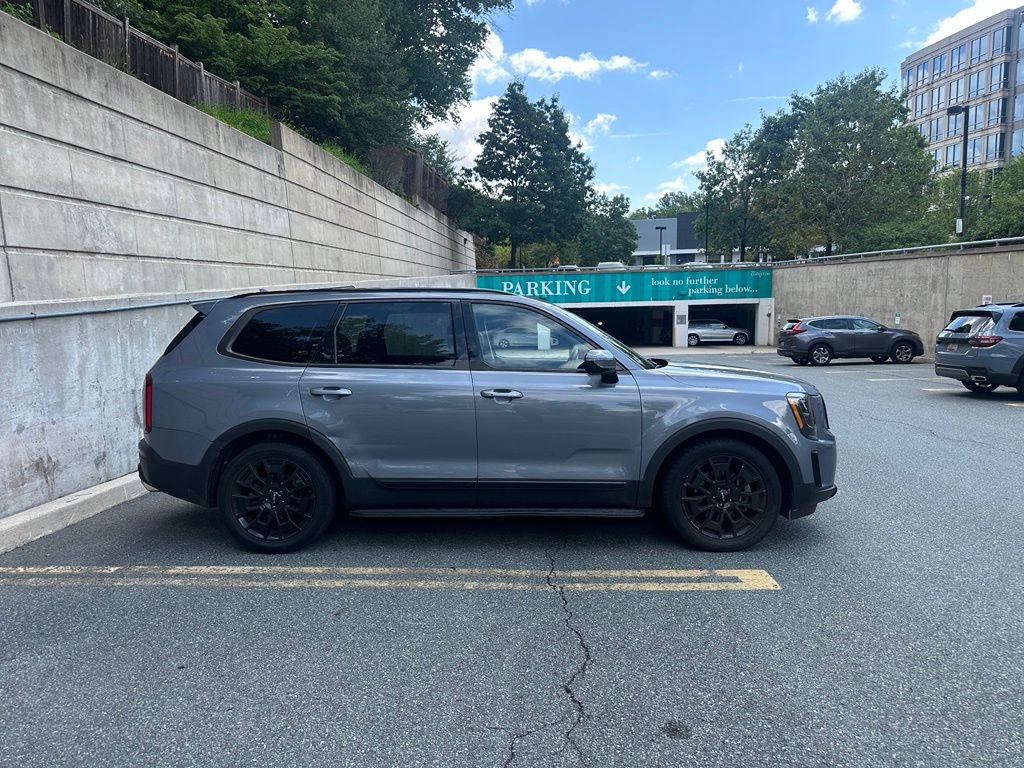 Certified 2022 Kia Telluride SX w/ SX Prestige Package AWD/4WD image 5