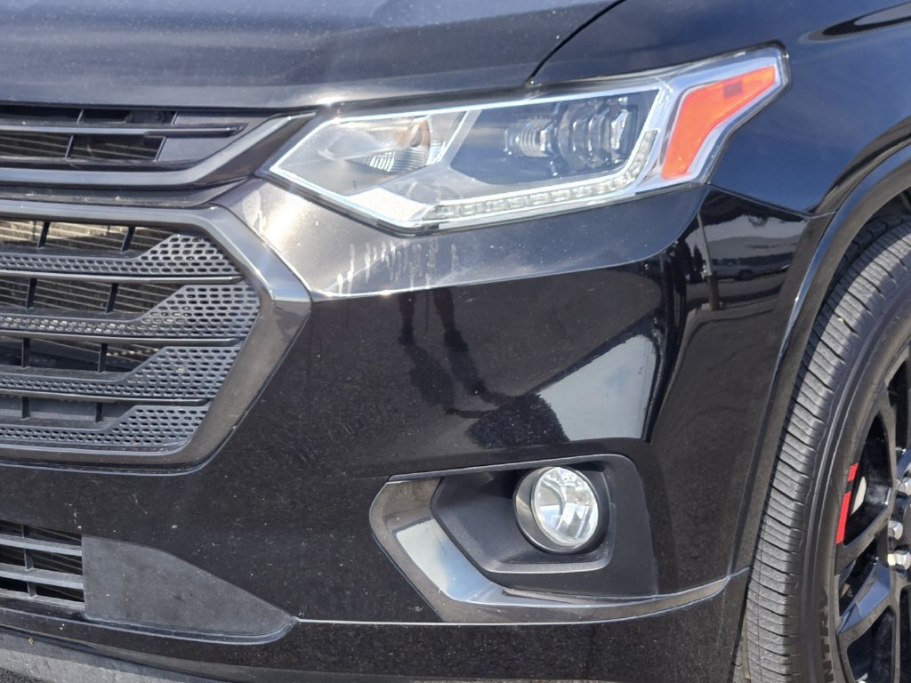 Used 2021 Chevrolet Traverse Premier w/ Redline Edition FWD image 9