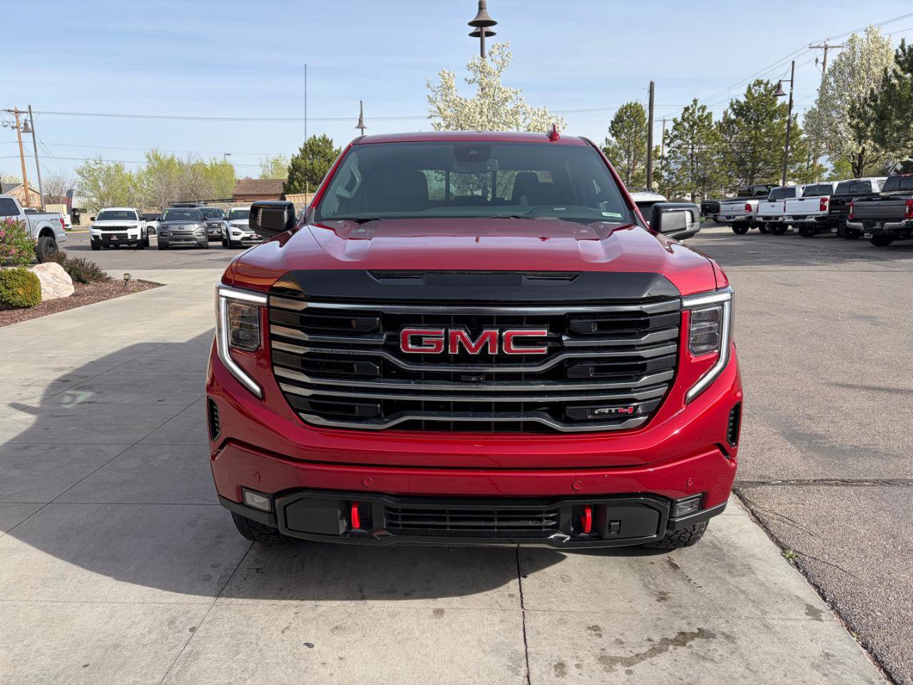 Used 2025 GMC Sierra 1500 AT4 w/ AT4 Premium Package image 8