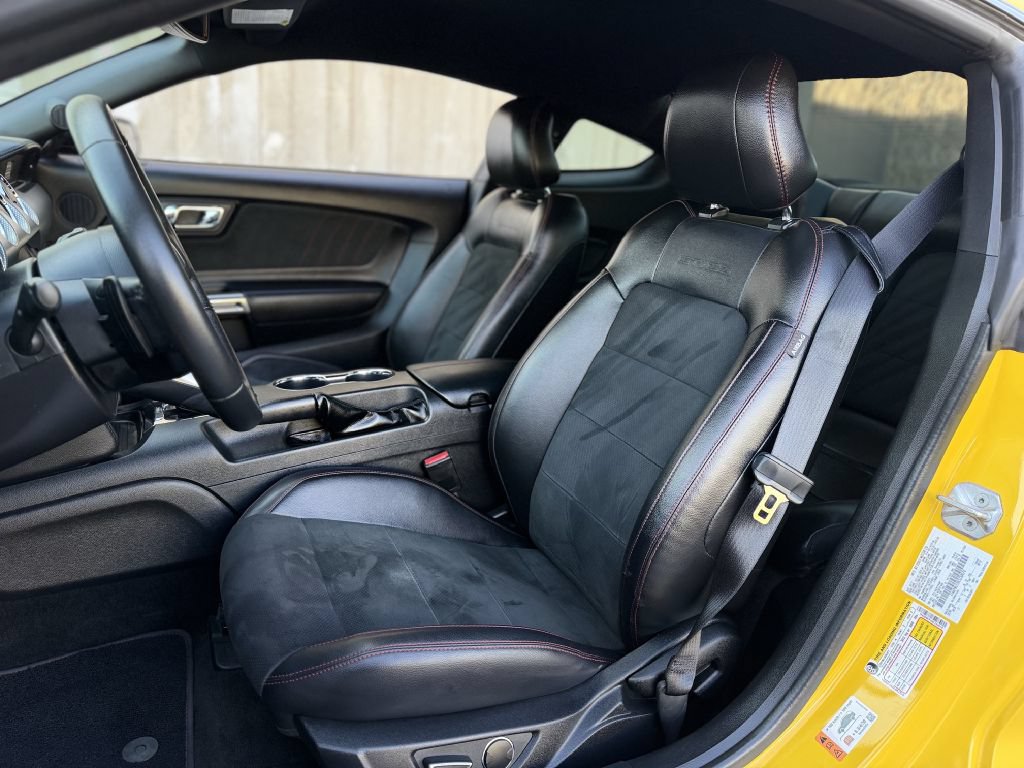 Used 2017 Ford Mustang GT Premium RWD image 12