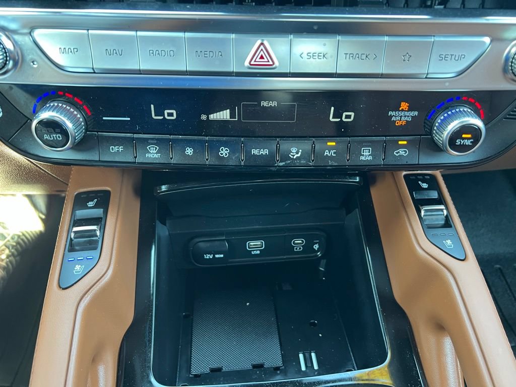 Used 2023 Kia Telluride AWD image 42