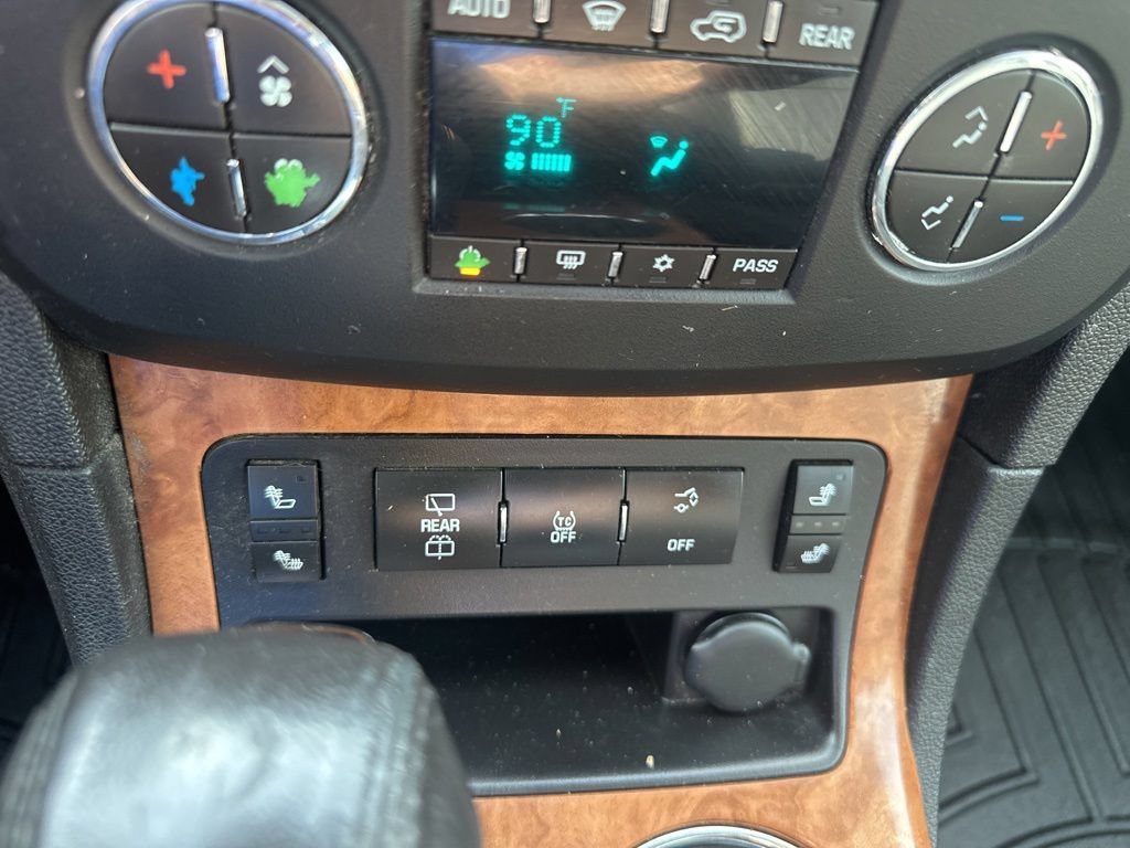 Used 2012 Buick Enclave Leather AWD/4WD image 7