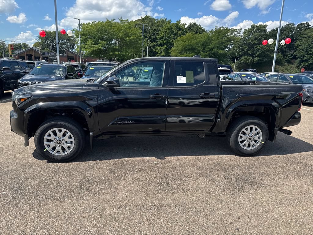 New 2026 Toyota Tacoma SR5 AWD/4WD image 4