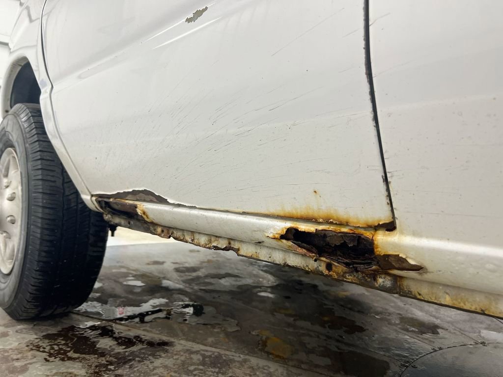 Used 2006 Ford E-250 and Econoline 250 image 36