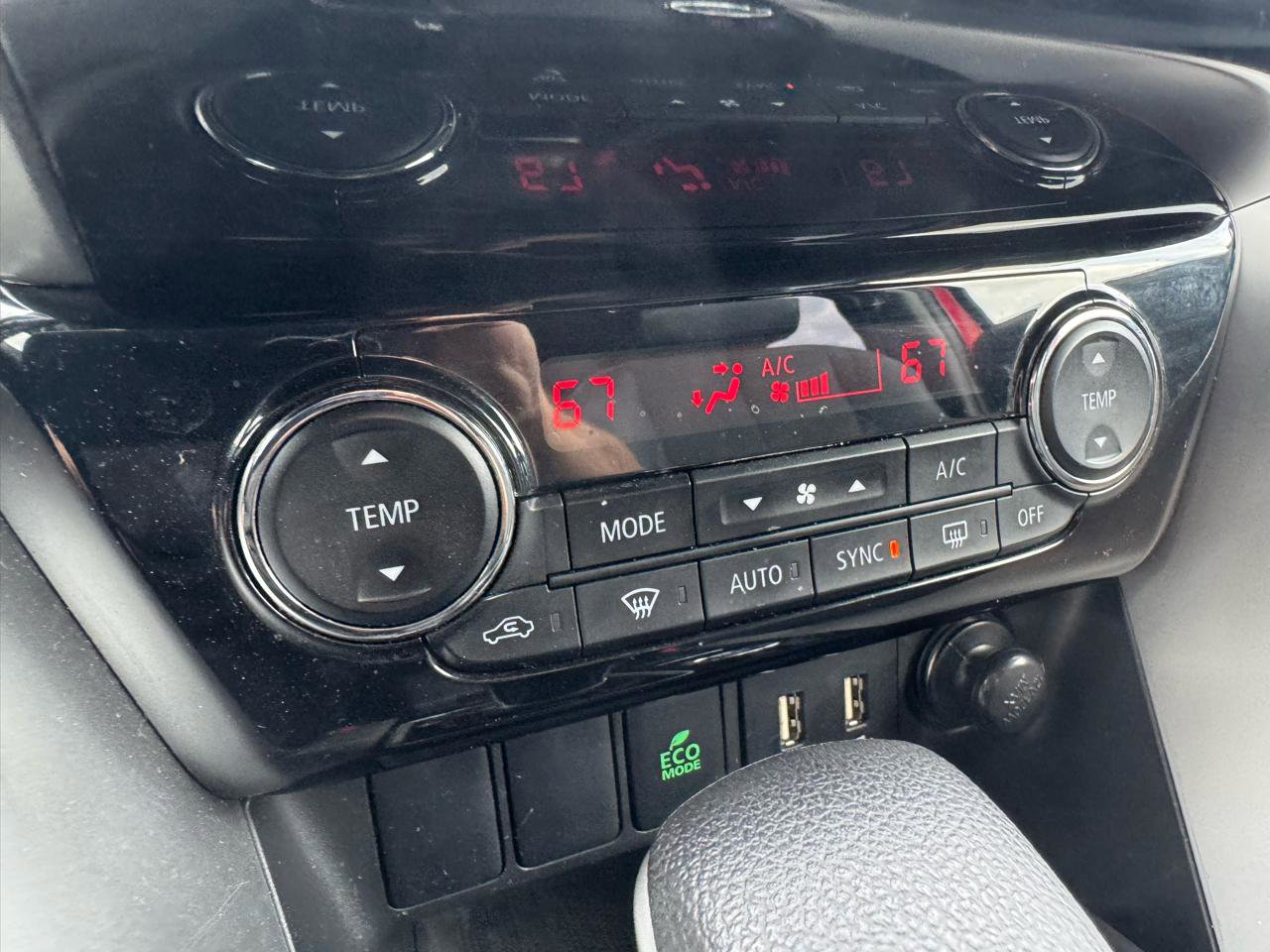 Used 2024 Mitsubishi Eclipse Cross SE image 33