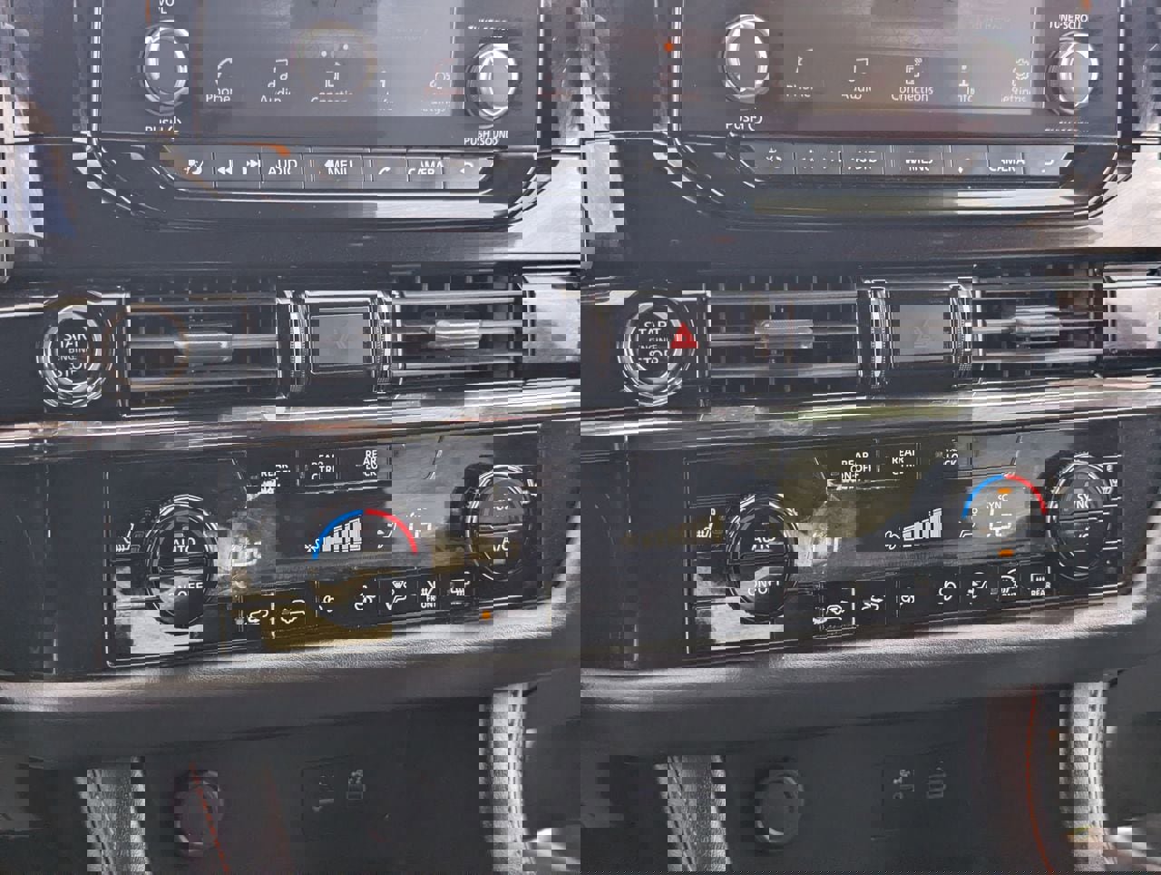 Certified 2023 Nissan Pathfinder Rock Creek image 22