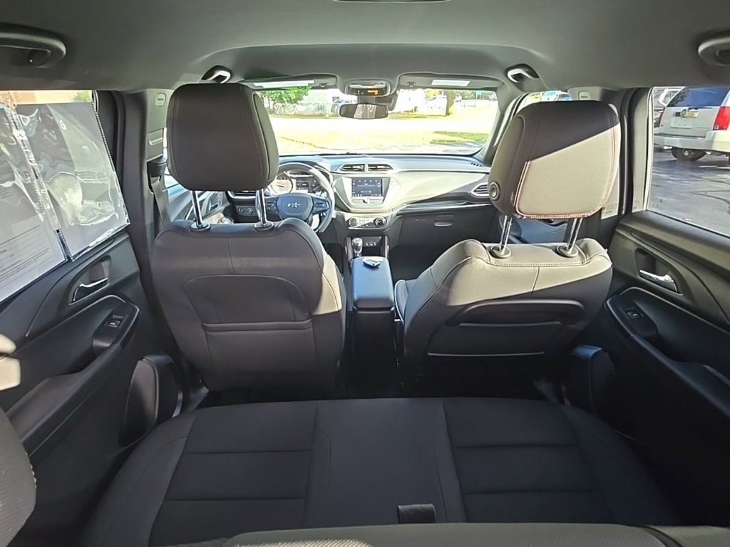 Used 2022 Chevrolet TrailBlazer RS image 30
