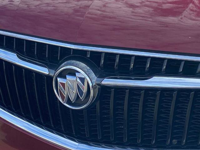 Used 2021 Buick Enclave Essence image 26