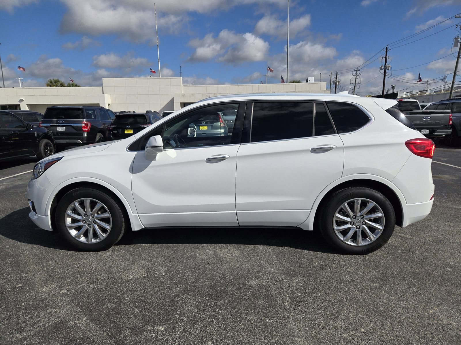 Used 2019 Buick Envision Essence image 4