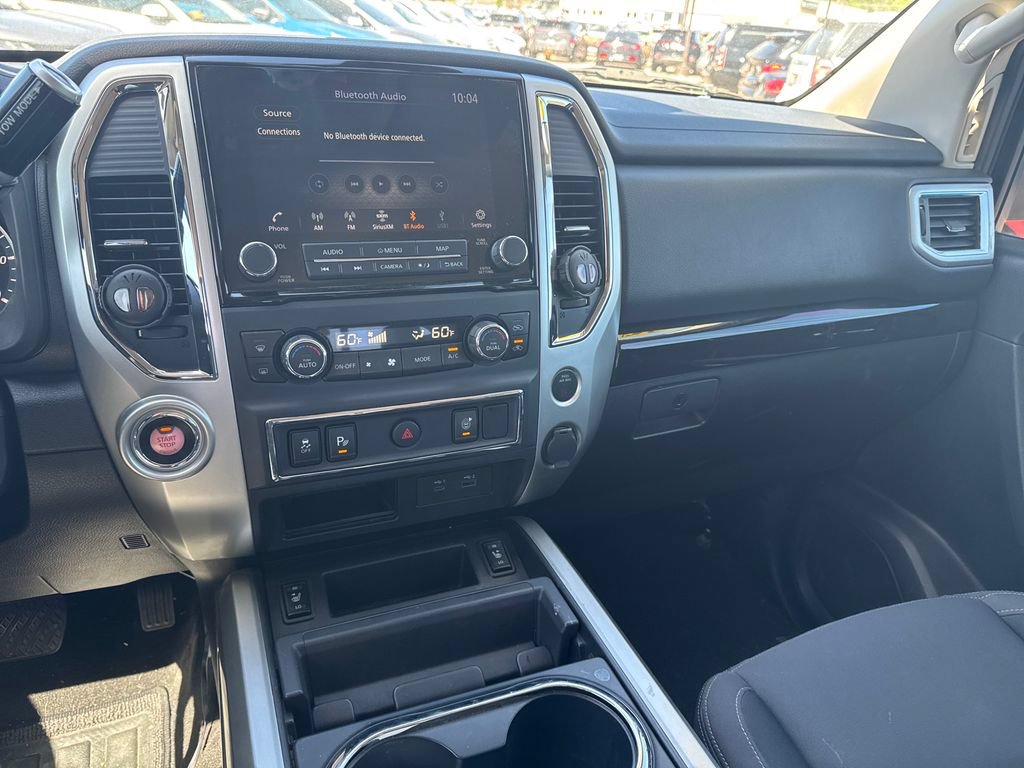 Used 2020 Nissan Titan SV w/ SV Convenience Package RWD image 19