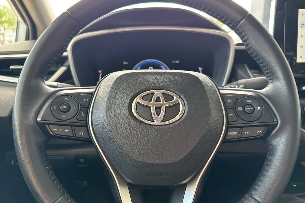 Used 2024 Toyota Corolla XLE FWD image 23