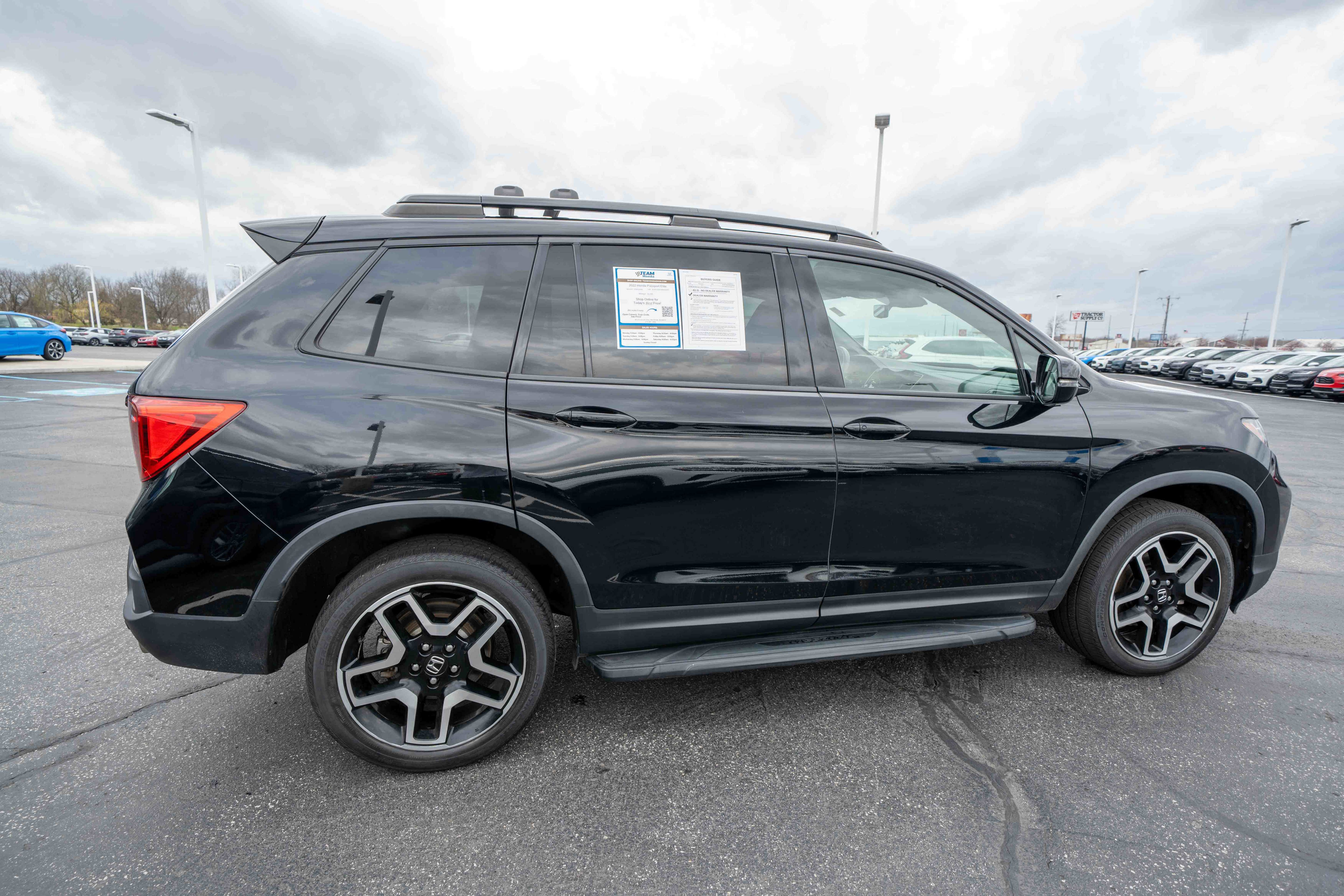 Used 2022 Honda Passport Elite image 6