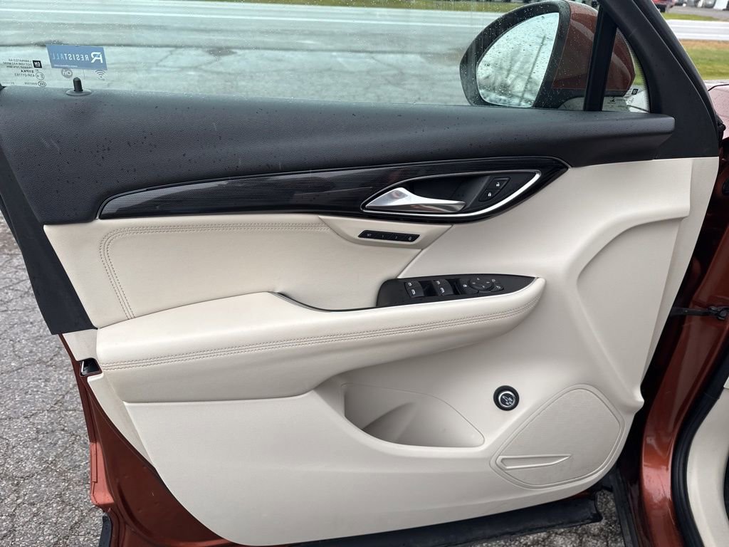 Used 2022 Buick Envision Essence w/ Safety Package image 48