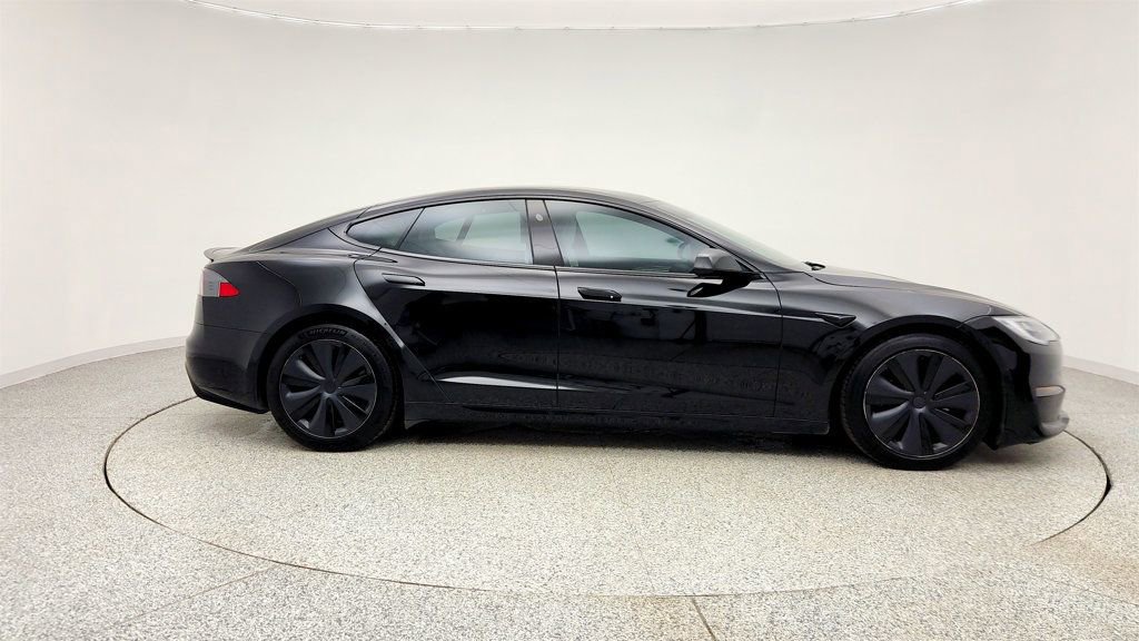 Used 2022 Tesla Model S Plaid image 4