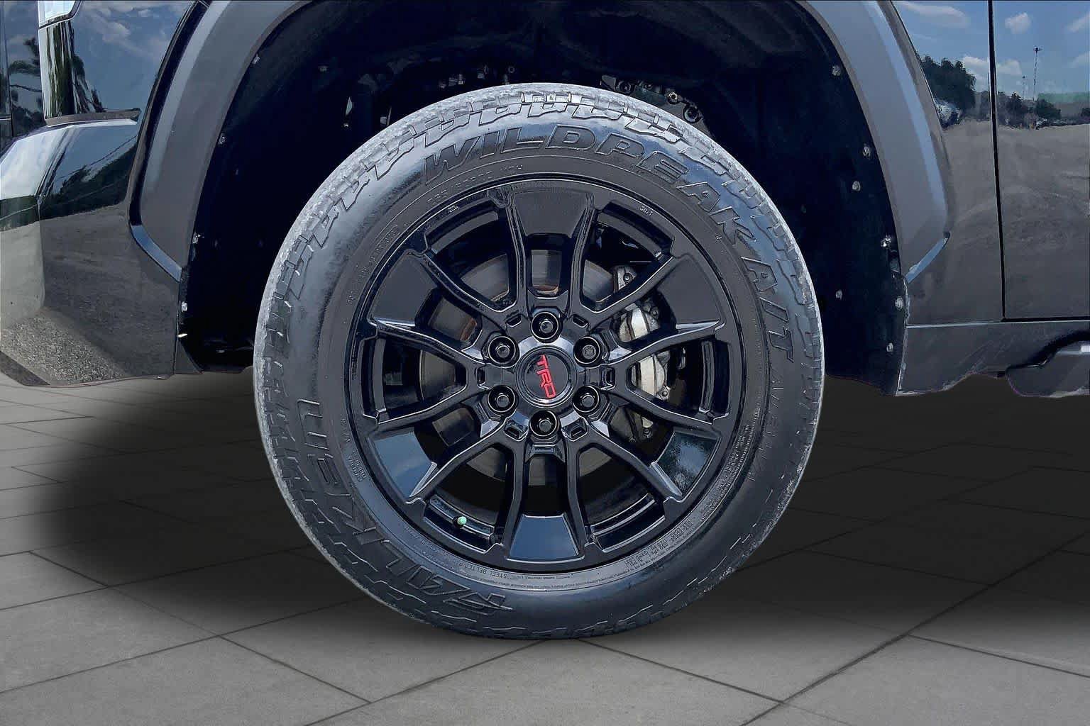 Used 2023 Toyota Tundra SR5 AWD/4WD image 11