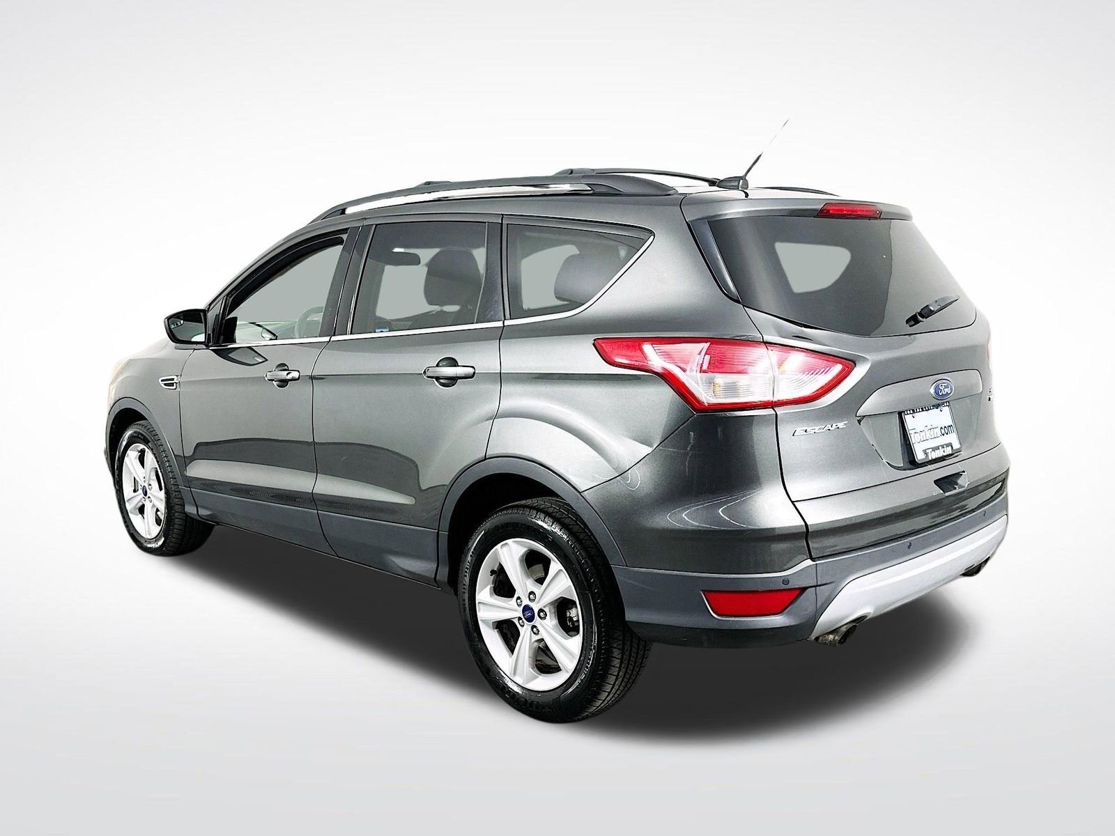 Used 2016 Ford Escape SE w/ Equipment Group 201A image 6