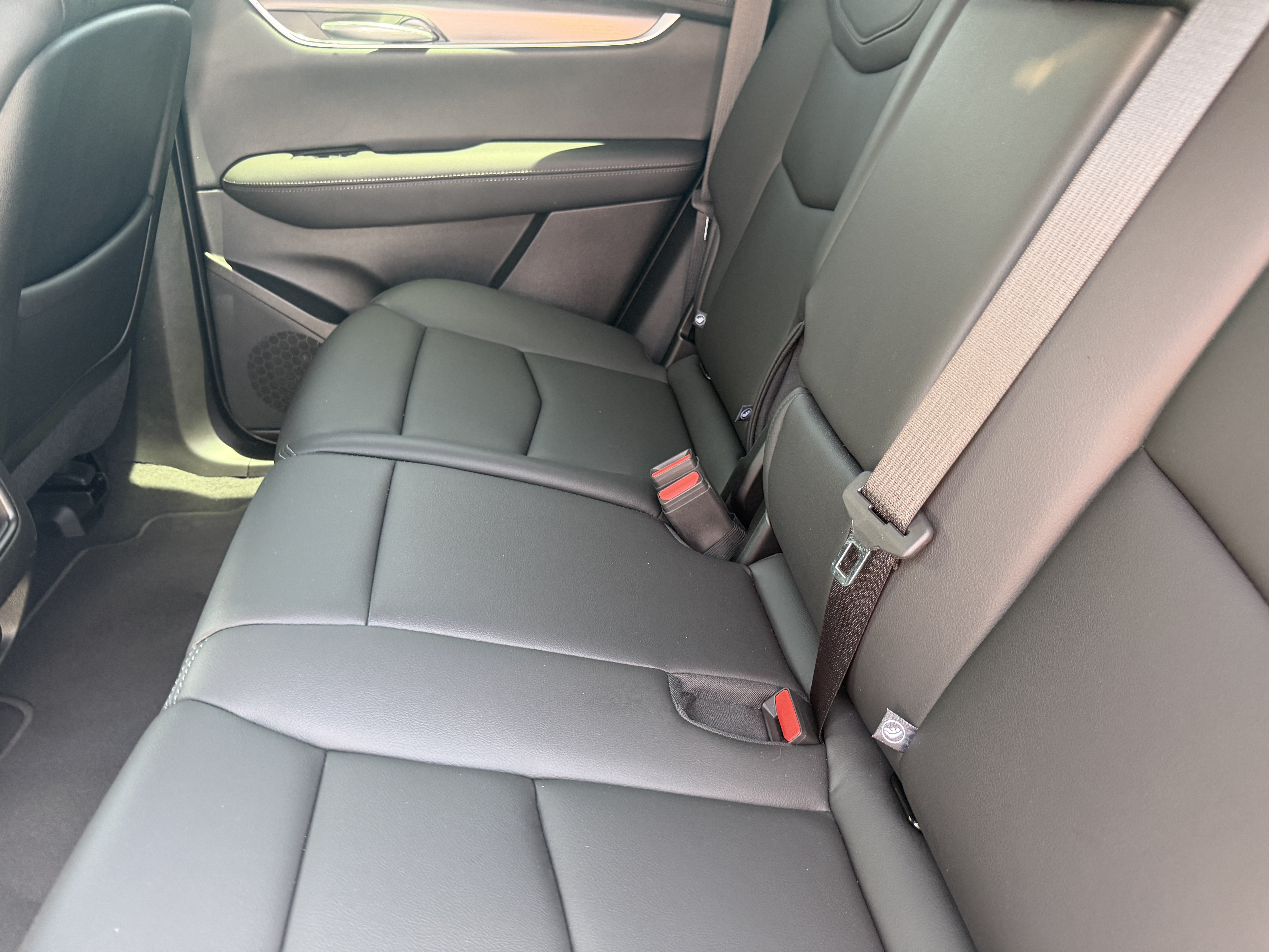 Certified 2025 Cadillac XT5 Luxury FWD image 17