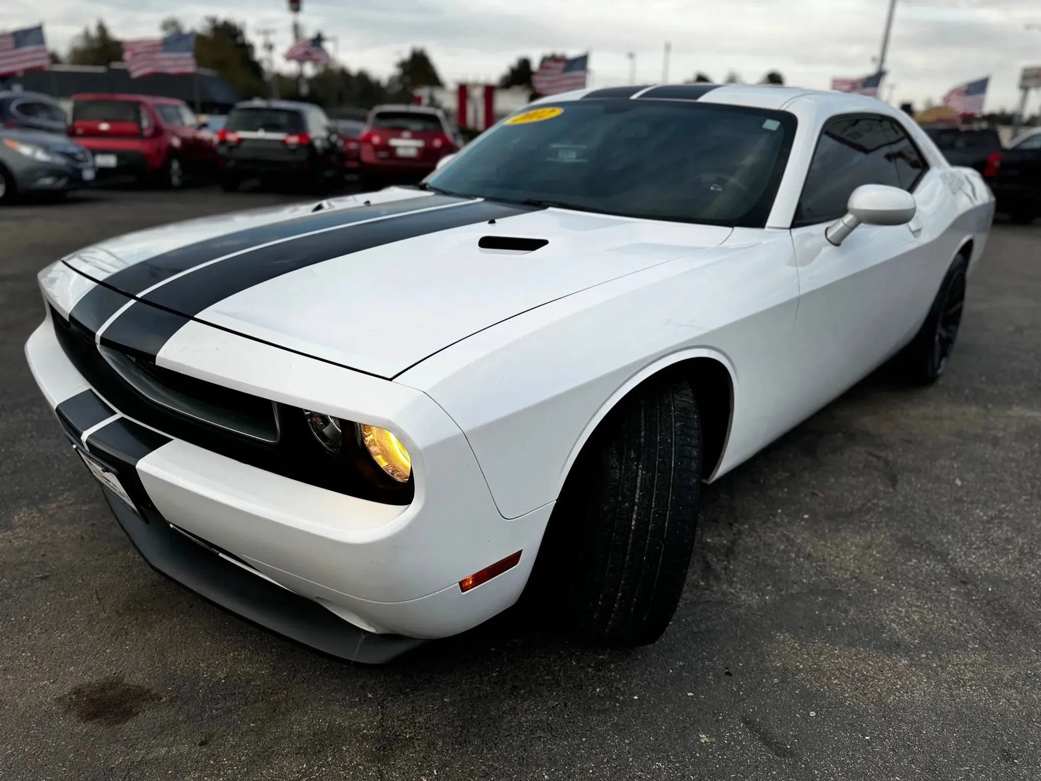 Used 2012 Dodge Challenger SXT Plus RWD image 12