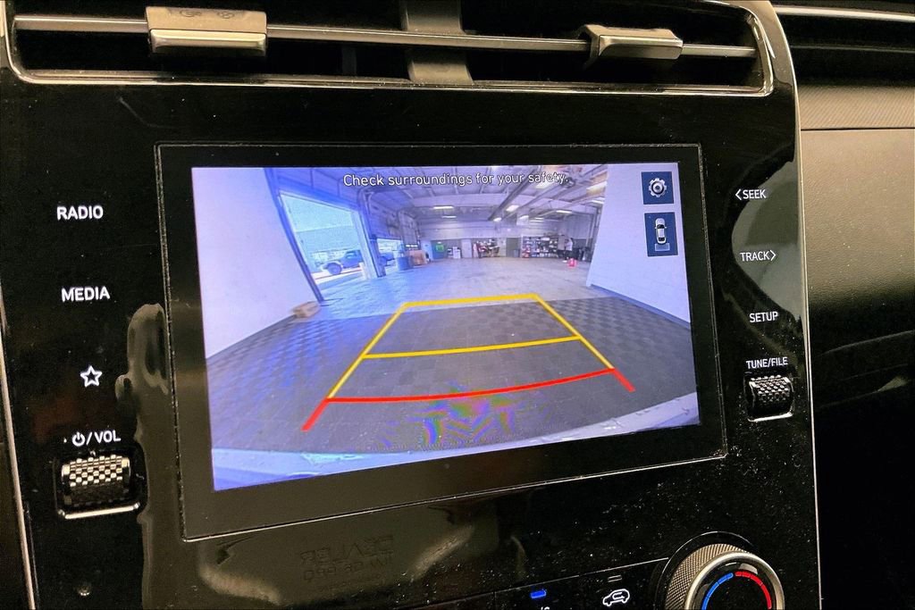 Used 2022 Hyundai Tucson SEL FWD image 19