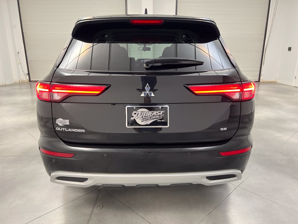 Used 2022 Mitsubishi Outlander SE FWD image 8