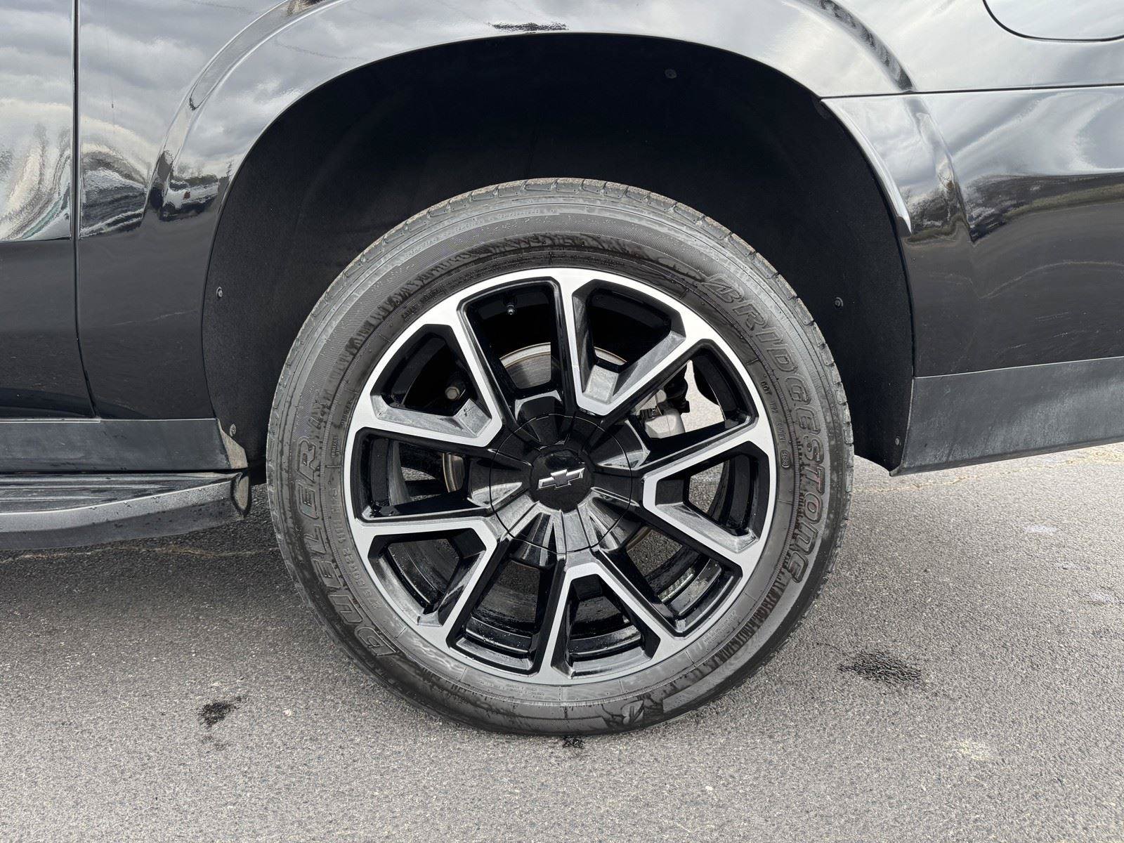 Used 2023 Chevrolet Suburban RST AWD/4WD image 53