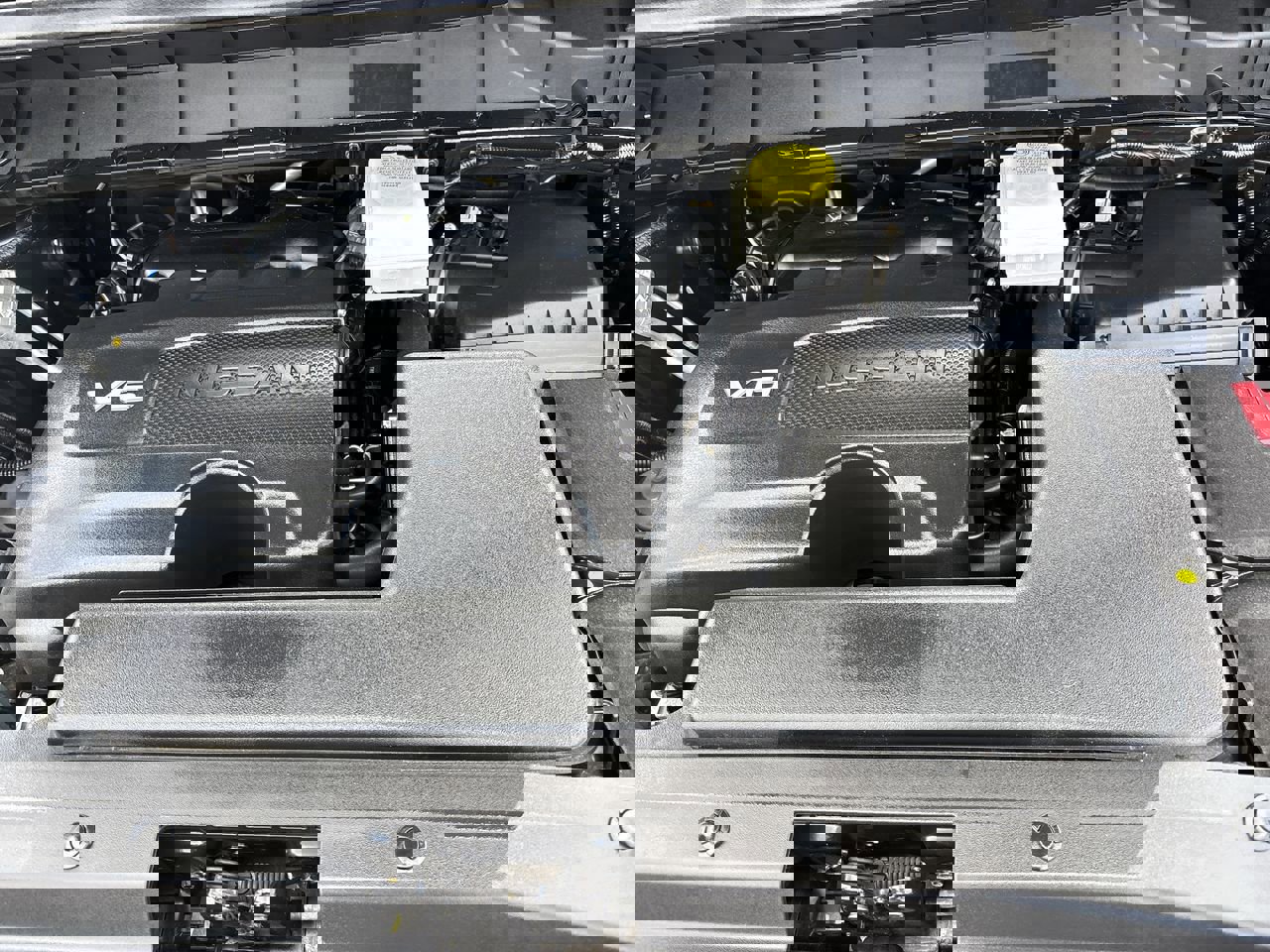 Used 2023 Nissan Pathfinder Platinum image 12