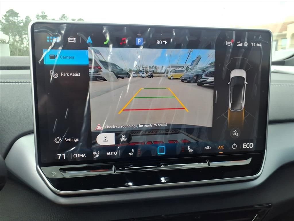 New 2025 Volkswagen ID.4 Pro RWD image 14