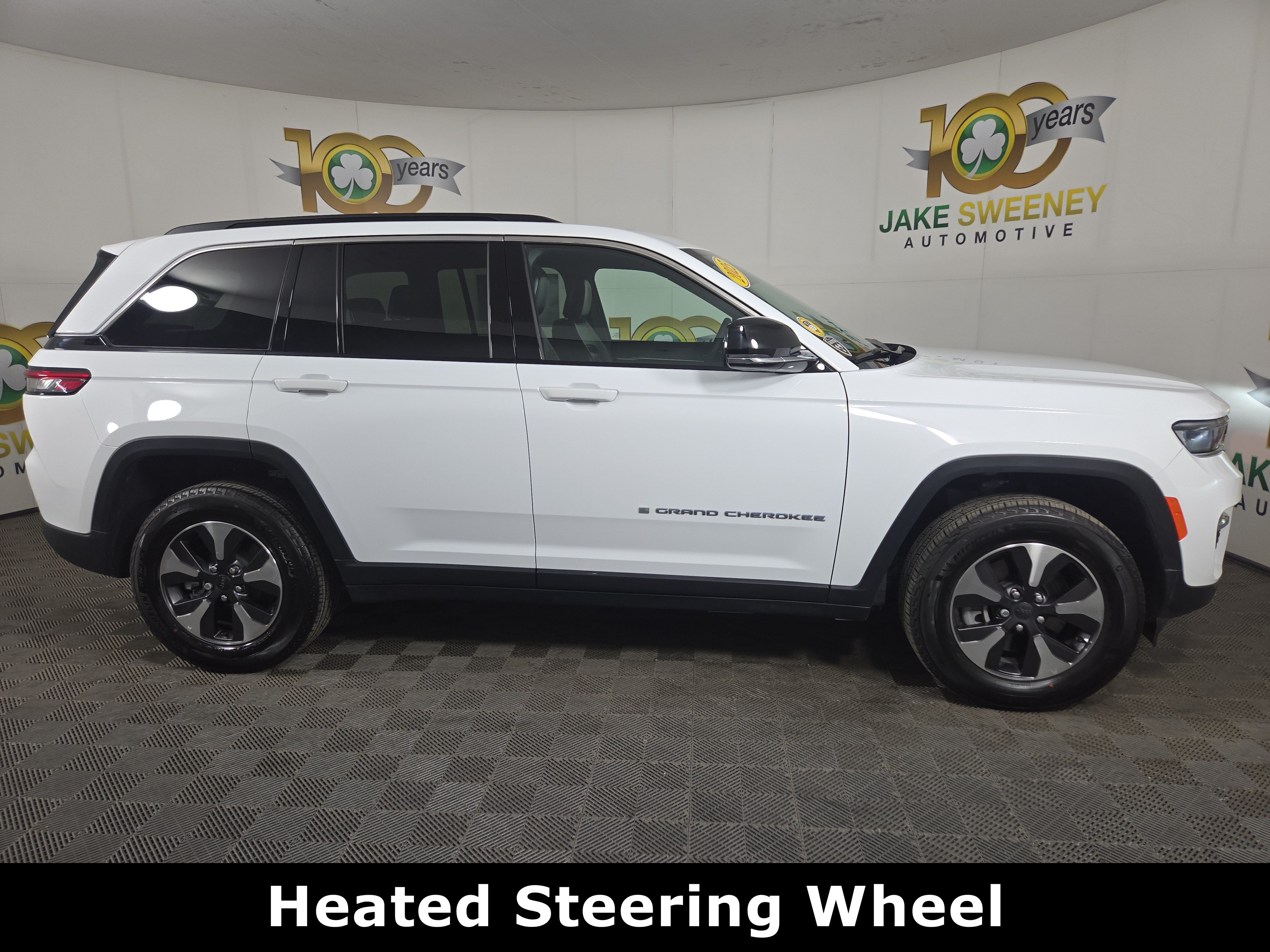 Certified 2025 Jeep Grand Cherokee Limited 4xe AWD/4WD image 11